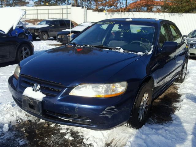 1HGCF86672A038071 - 2002 HONDA ACCORD VAL BLUE photo 2