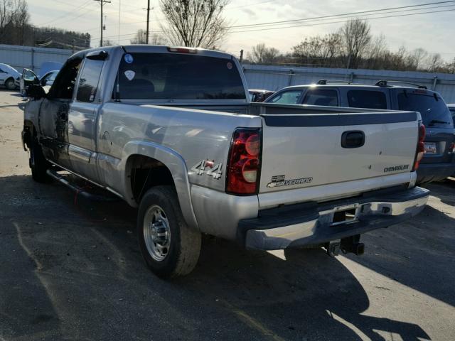 1GCHK29U64E297184 - 2004 CHEVROLET SILVERADO GRAY photo 3