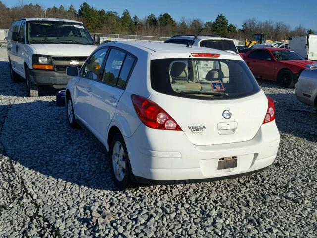 3N1BC13E37L364927 - 2007 NISSAN VERSA WHITE photo 3