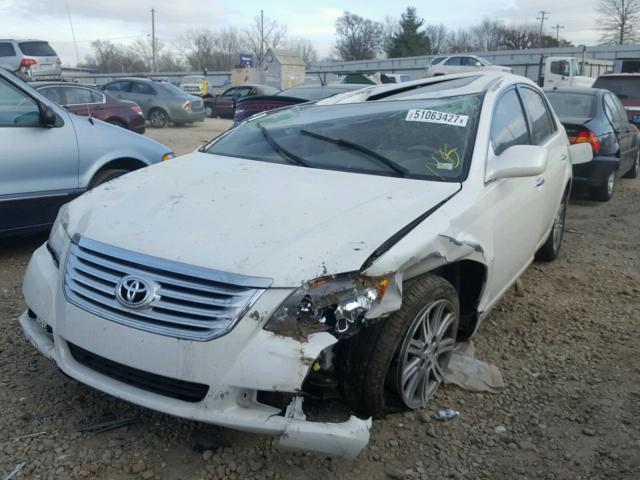 4T1BK36B48U287646 - 2008 TOYOTA AVALON XL WHITE photo 2