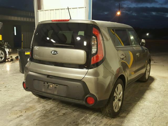 KNDJP3A50F7175666 - 2015 KIA SOUL + GRAY photo 4