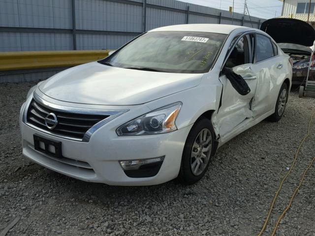 1N4AL3AP8DN586874 - 2013 NISSAN ALTIMA 2.5 WHITE photo 2