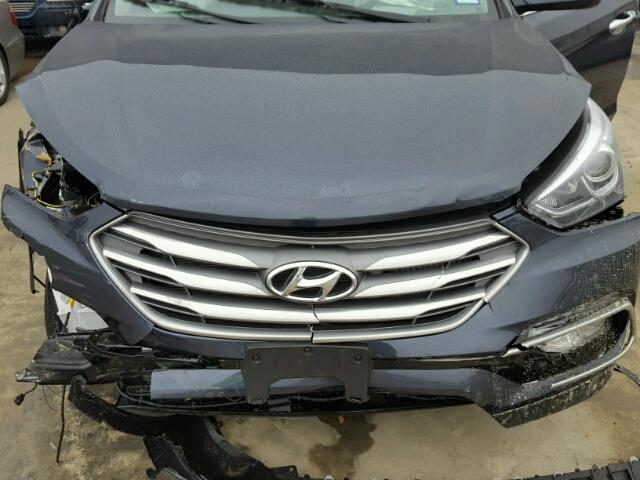 5NMZU4LA7JH073102 - 2018 HYUNDAI SANTA FE S GRAY photo 7