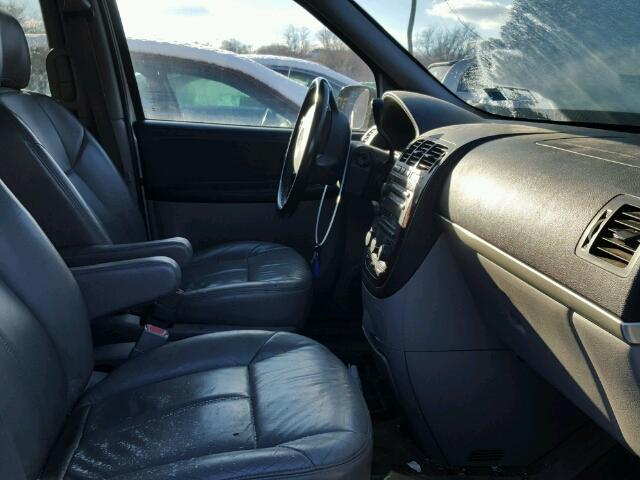 1GNDV33LX5D154829 - 2005 CHEVROLET UPLANDER L 银色 照片 5