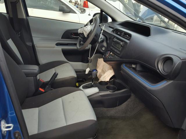 JTDKDTB35D1534231 - 2013 TOYOTA PRIUS C BLUE photo 5