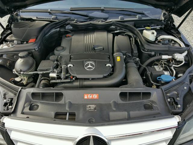 WDDGF4HB5CA627226 - 2012 MERCEDES-BENZ C 250 BLACK photo 7