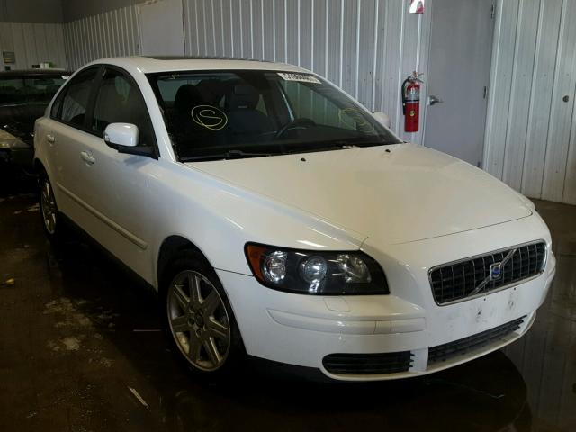 YV1MS382472296202 - 2007 VOLVO S40 2.4I WHITE photo 1