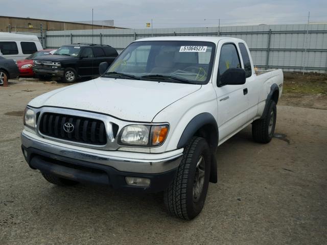 5TEWN72NX3Z295562 - 2003 TOYOTA TACOMA XTR WHITE photo 2