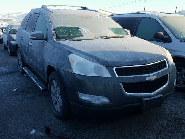 1GNKRJED5BJ156782 - 2011 CHEVROLET TRAVERSE L GRAY photo 1