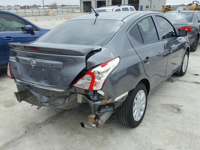 3N1CN7AP3HL857157 - 2017 NISSAN VERSA S GRAY photo 4