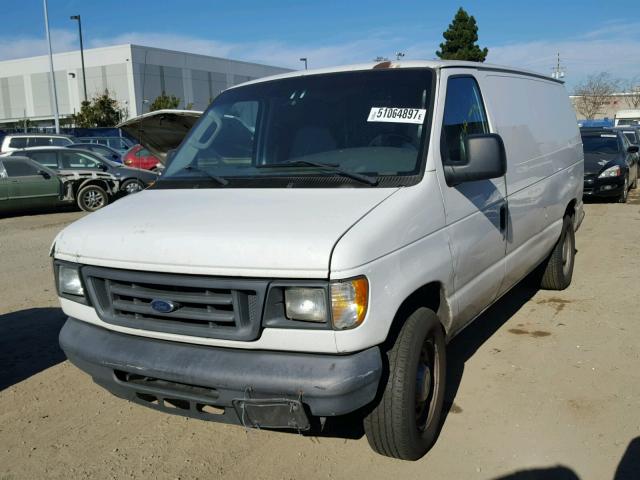 1FTRE14W56DA51458 - 2006 FORD ECONOLINE WHITE photo 2