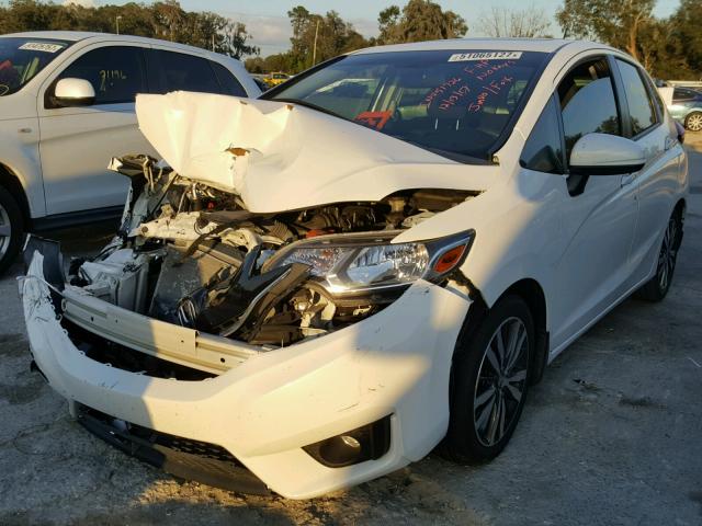 3HGGK5H89FM786937 - 2015 HONDA FIT EX WHITE photo 2