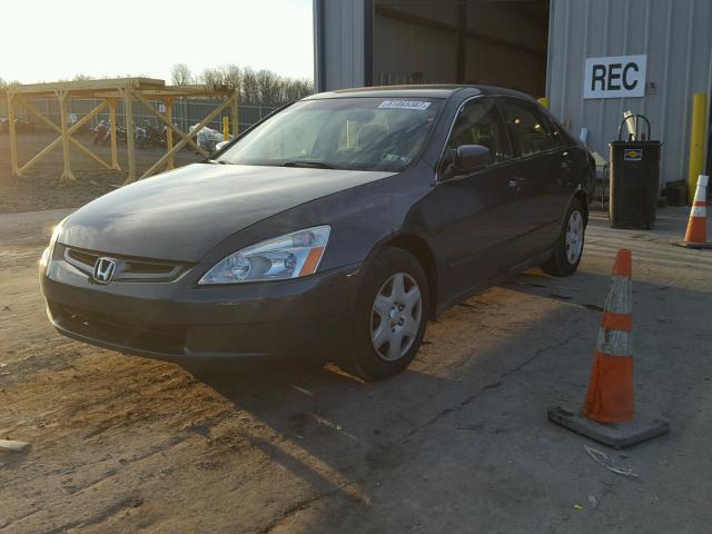 1HGCM56425A168489 - 2005 HONDA ACCORD LX GRAY photo 2