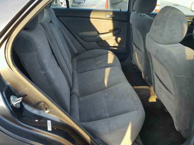 1HGCM56425A168489 - 2005 HONDA ACCORD LX GRAY photo 6