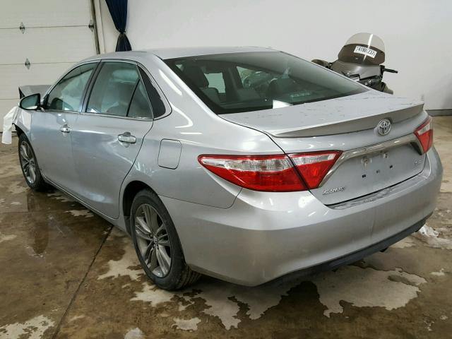 4T1BF1FK4FU954558 - 2015 TOYOTA CAMRY LE SILVER photo 3