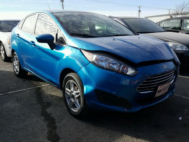 3FADP4BJ7HM153144 - 2017 FORD FIESTA SE BLUE photo 1