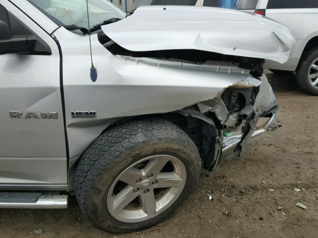 1D7RV1CT3AS183085 - 2010 DODGE RAM 1500 SILVER photo 9