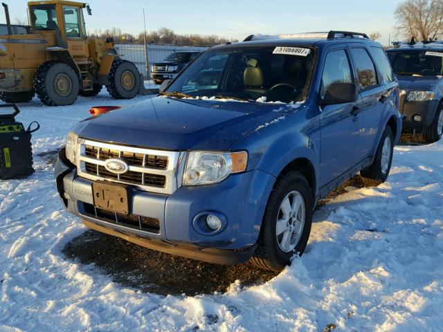 1FMCU0D77AKC49518 - 2010 FORD ESCAPE XLT BLUE photo 2