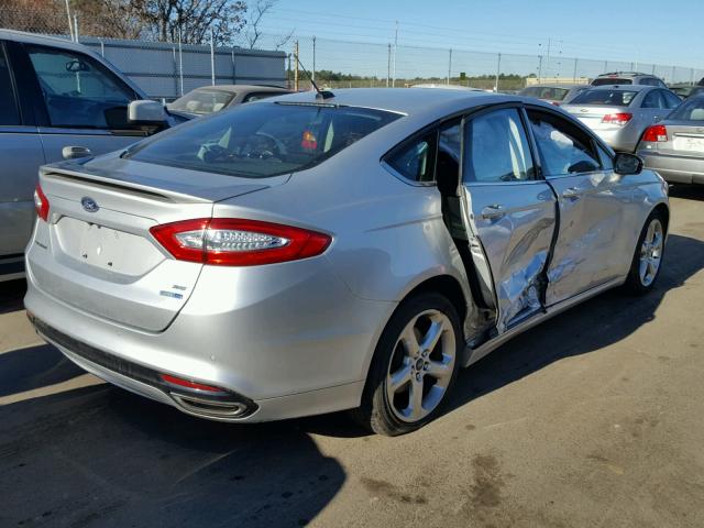 3FA6P0T93FR272900 - 2015 FORD FUSION SE SILVER photo 4