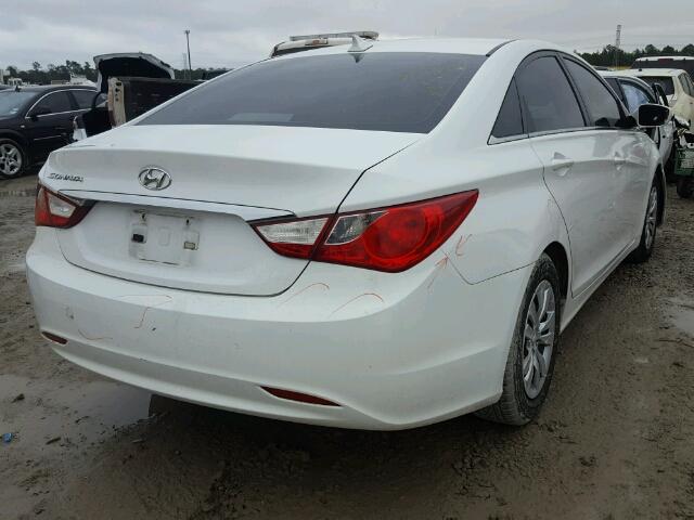 5NPEB4AC8CH400301 - 2012 HYUNDAI SONATA GLS WHITE photo 4