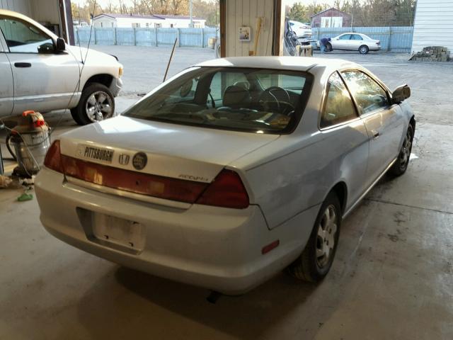 1HGCG3174YA030714 - 2000 HONDA ACCORD EX SILVER photo 4