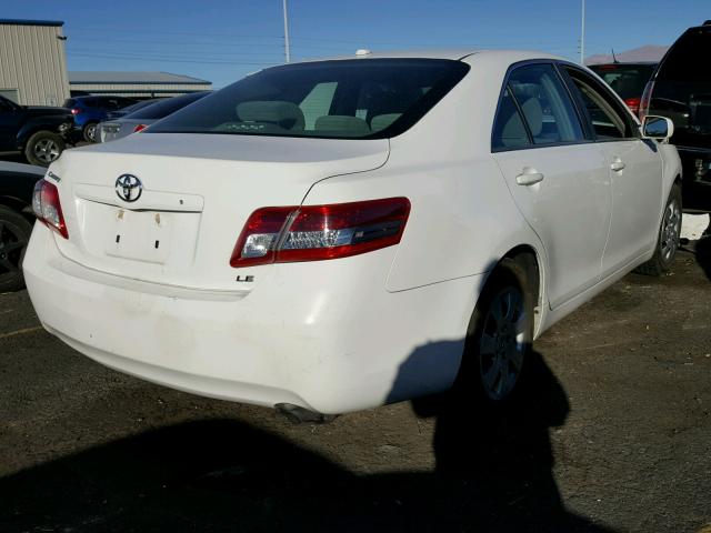 4T1BF3EK3BU585456 - 2011 TOYOTA CAMRY BASE WHITE photo 4