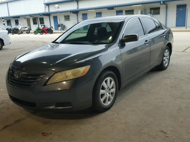 4T1BE46K67U662609 - 2007 TOYOTA CAMRY NEW GRAY photo 2