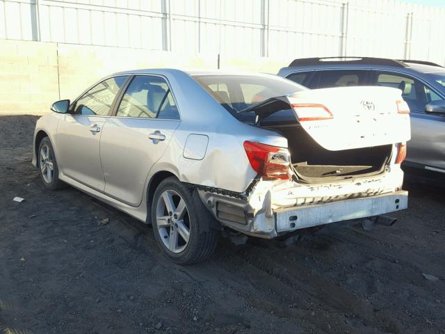 4T1BF1FKXDU241418 - 2013 TOYOTA CAMRY L SILVER photo 3