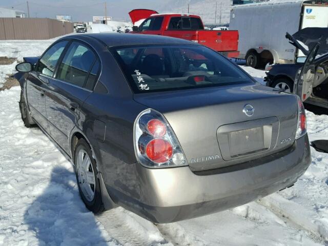 1N4AL11D55C369161 - 2005 NISSAN ALTIMA S BROWN photo 3