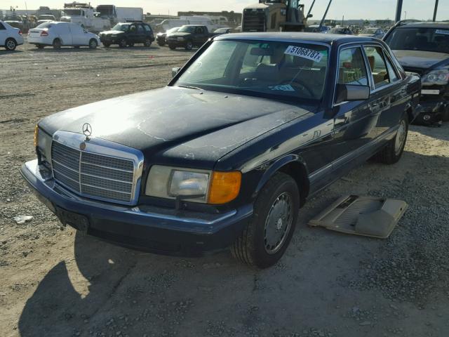 WDBCA24D3KA494790 - 1989 MERCEDES-BENZ 300 BLUE photo 2