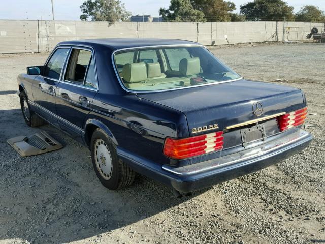 WDBCA24D3KA494790 - 1989 MERCEDES-BENZ 300 BLUE photo 3