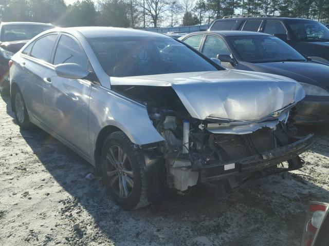 5NPEB4AC4DH549225 - 2013 HYUNDAI SONATA GLS SILVER photo 1