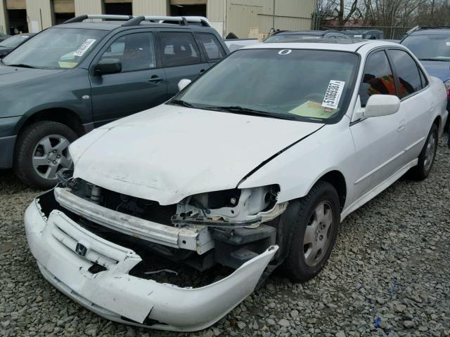 1HGCG16591A079067 - 2001 HONDA ACCORD EX WHITE photo 2