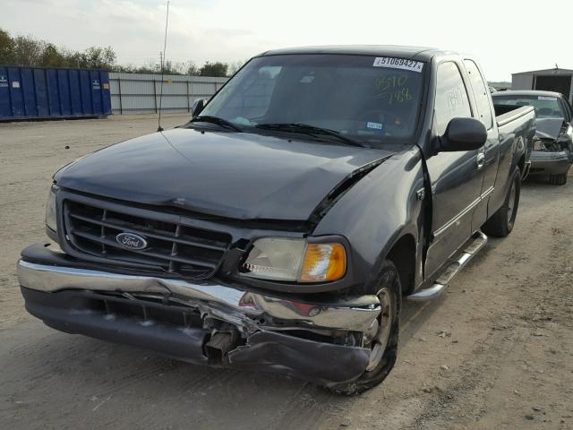 1FTRX17292NB90788 - 2002 FORD F150 GRAY photo 2