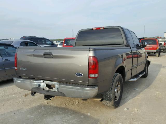 1FTRX17292NB90788 - 2002 FORD F150 GRAY photo 4