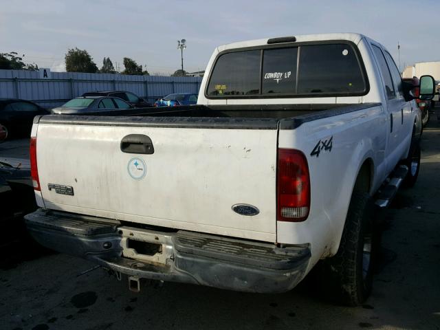 1FTNW21L04EB77987 - 2004 FORD F250 SUPER WHITE photo 4