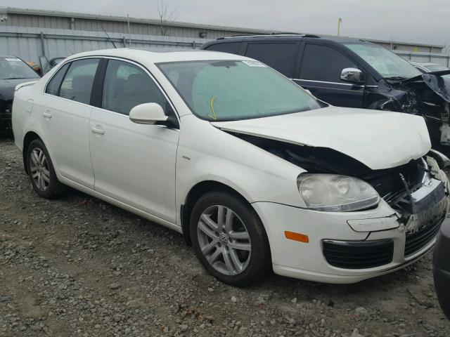 3VWEF71K87M077216 - 2007 VOLKSWAGEN JETTA WOLF WHITE photo 1