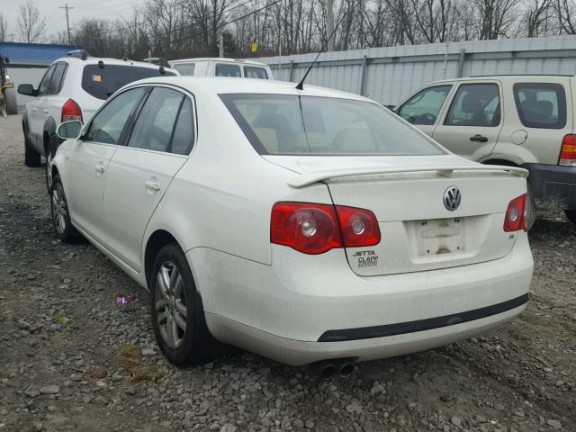 3VWEF71K87M077216 - 2007 VOLKSWAGEN JETTA WOLF WHITE photo 3