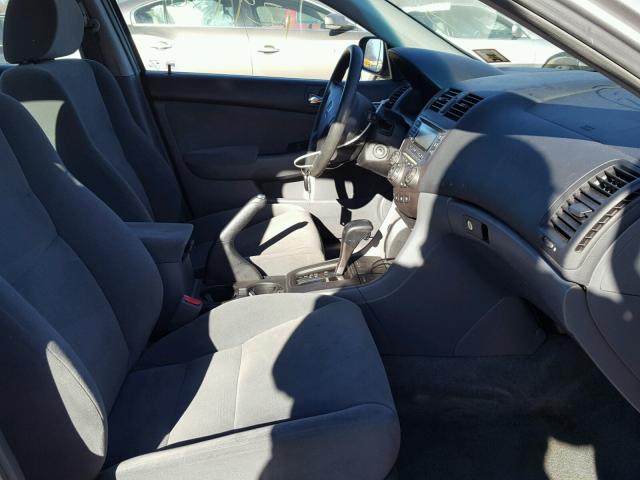 1HGCM56417A119528 - 2007 HONDA ACCORD LX SILVER photo 5