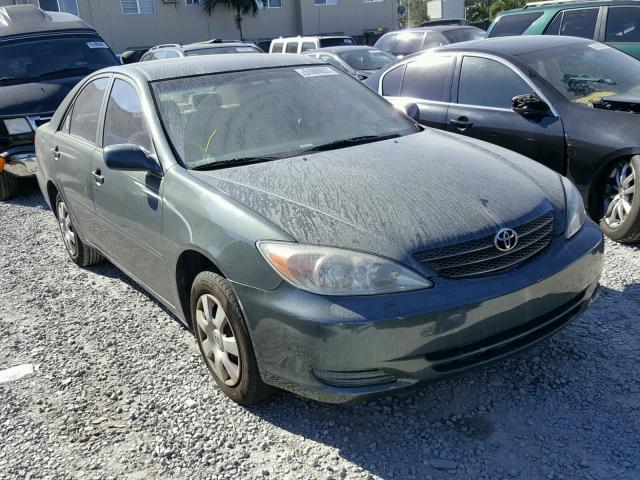 4T1BE32K82U586061 - 2002 TOYOTA CAMRY LE მწვანე ფოტო 1