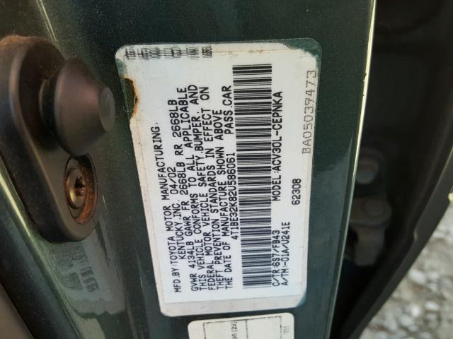 4T1BE32K82U586061 - 2002 TOYOTA CAMRY LE მწვანე ფოტო 10