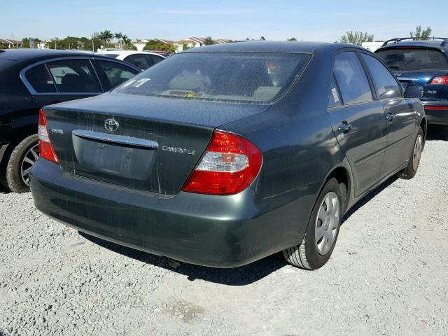 4T1BE32K82U586061 - 2002 TOYOTA CAMRY LE მწვანე ფოტო 4
