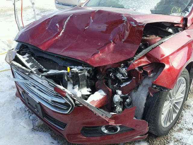 3FA6P0LU6ER111069 - 2014 FORD FUSION SE RED photo 9