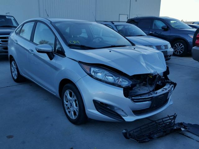 3FADP4BJ2FM127144 - 2015 FORD FIESTA SE SILVER photo 1