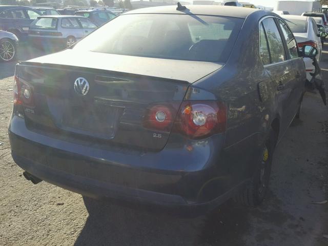 3VWRZ71K08M123387 - 2008 VOLKSWAGEN JETTA SE BLUE photo 4