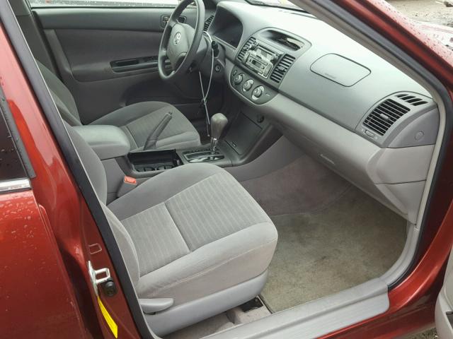 4T1BF30K95U101589 - 2005 TOYOTA CAMRY LE წითელი ფოტო 5