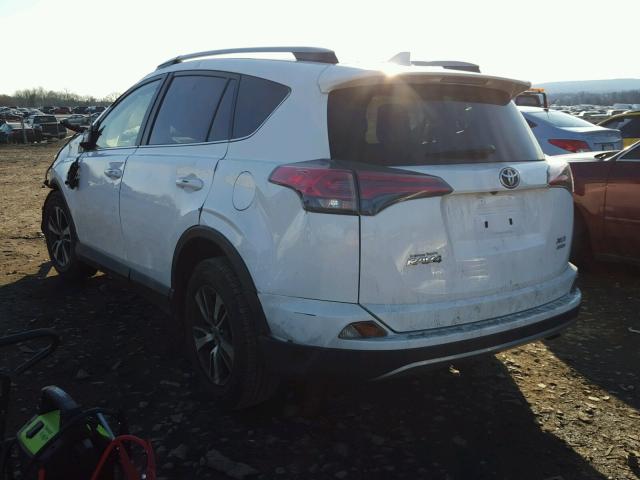 JTMRFREV8HD209604 - 2017 TOYOTA RAV4 XLE WHITE photo 3