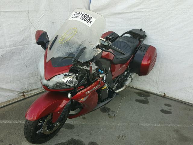 JKBZGNC10EA025699 - 2014 KAWASAKI ZG1400 C RED photo 2