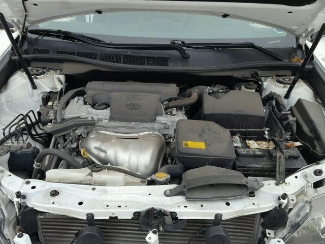 4T1BF1FKXEU426781 - 2014 TOYOTA CAMRY L WHITE photo 7