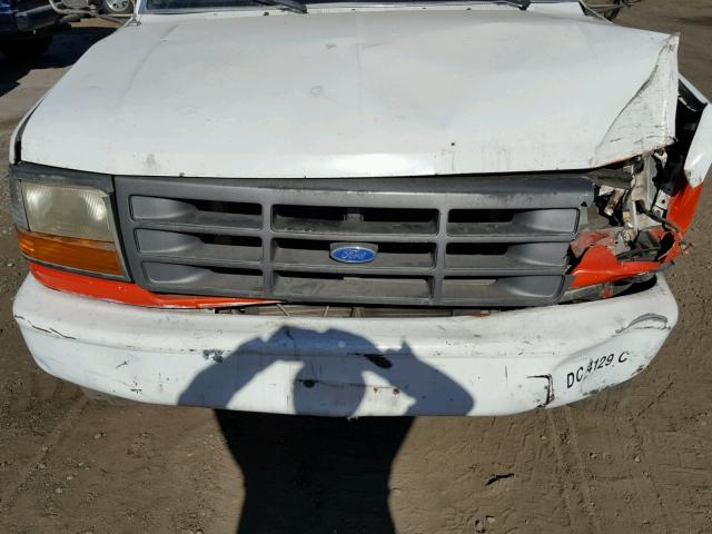 1FDKF37G8TEB15802 - 1996 FORD F350 WHITE photo 7